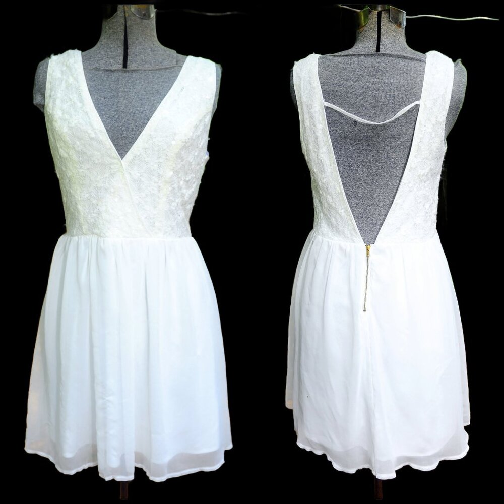Jr Girls/Womens Sexy White Sequined Sleeveless Party Dress by Marineblu, Size S